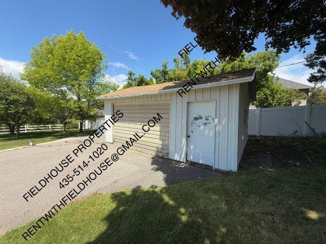 1285 E 1500 N #1 - Photo 4 of 35