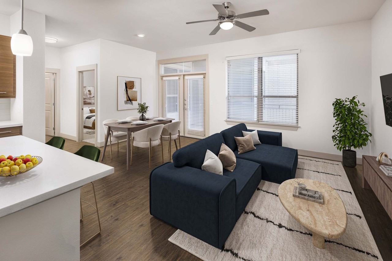 Camden Lincoln Station - Photo 4 of 48