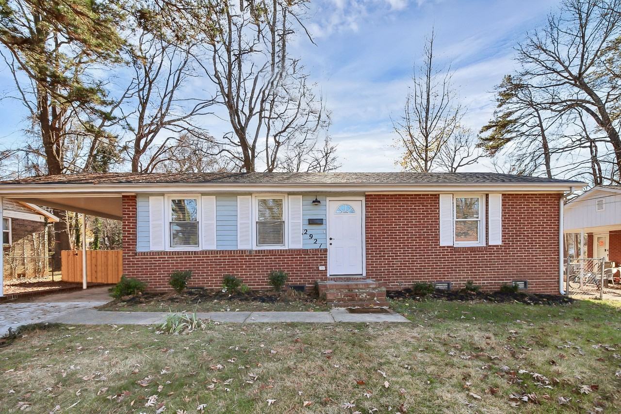 2921 Ravencroft Dr #1