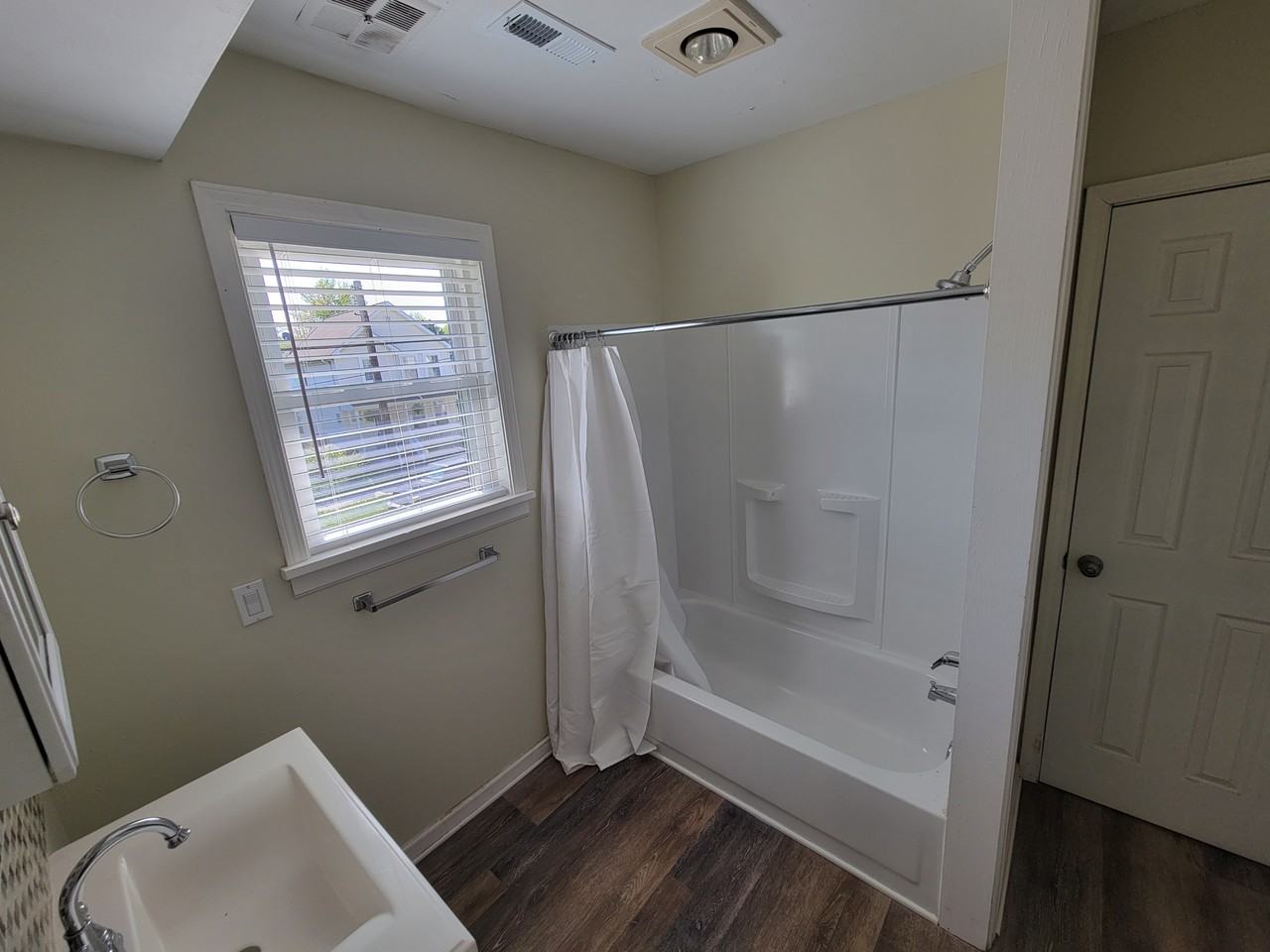 3416 Hancock Ave #NA - Photo 7 of 17