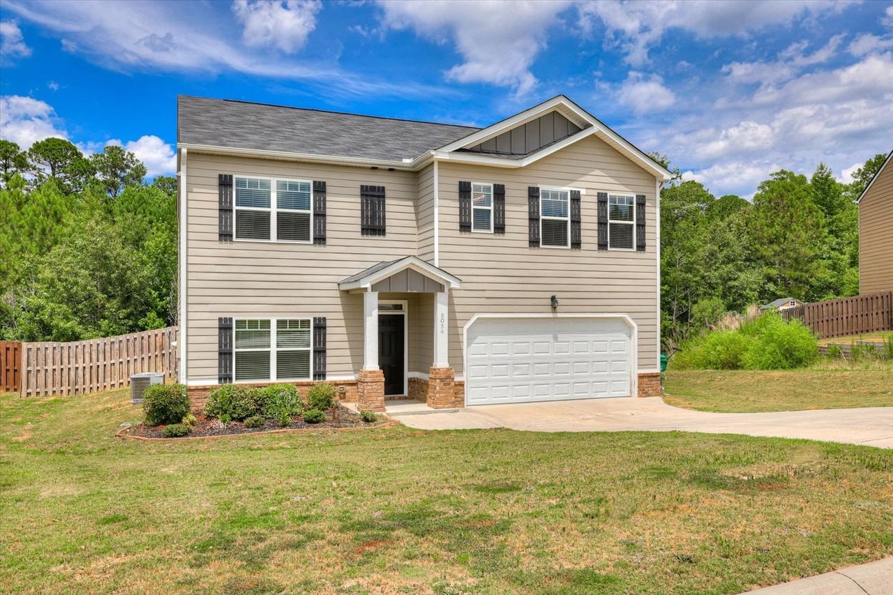 5054 Vine Ln #1 - Photo 3 of 50