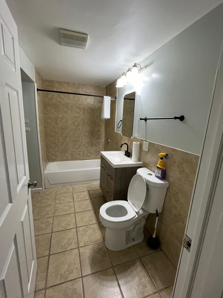 107 - 109  Adeline Street - 1 #1 - Photo 4 of 18