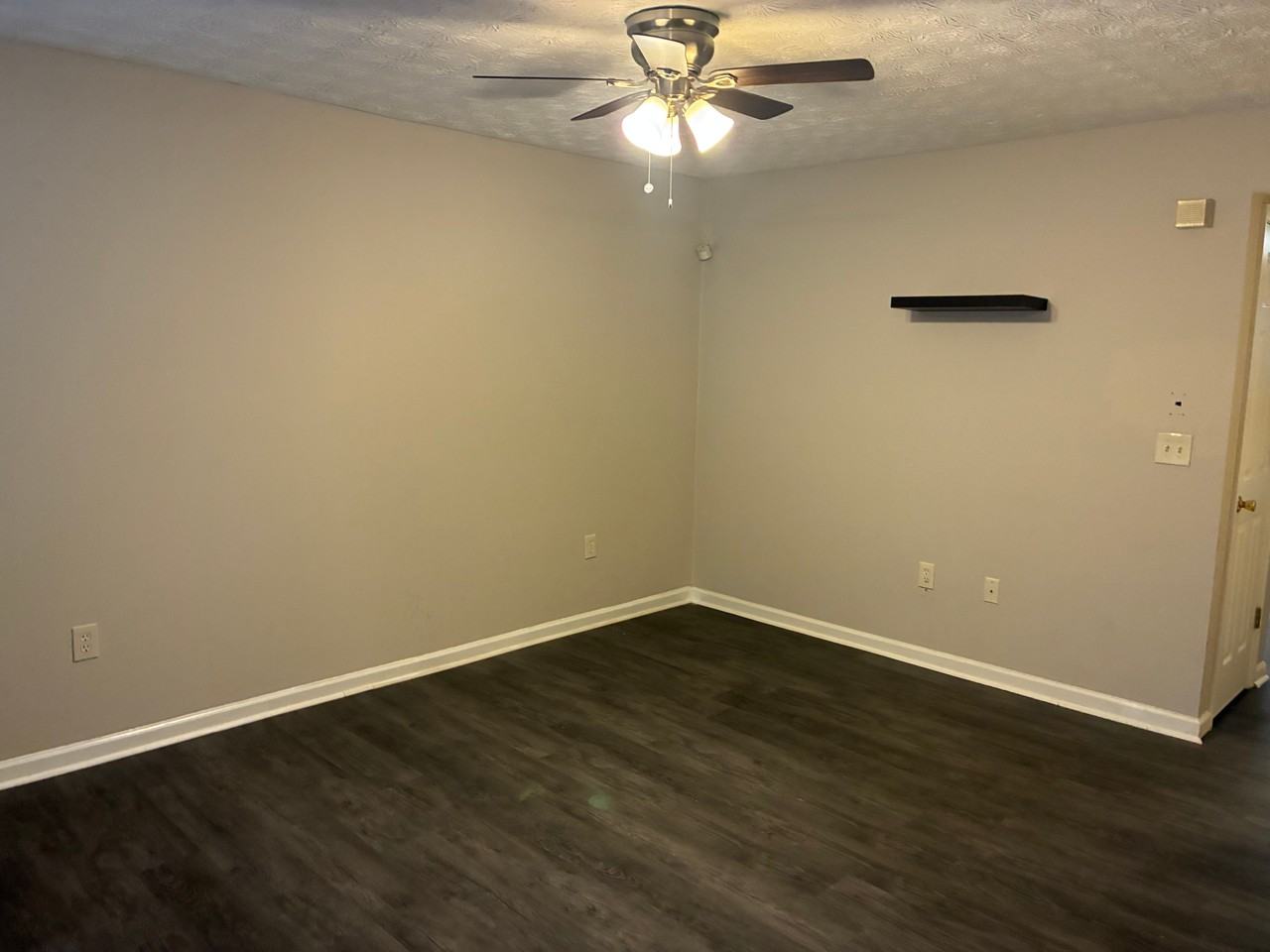 6433 Wellington Chase Ct - Photo 5 of 18