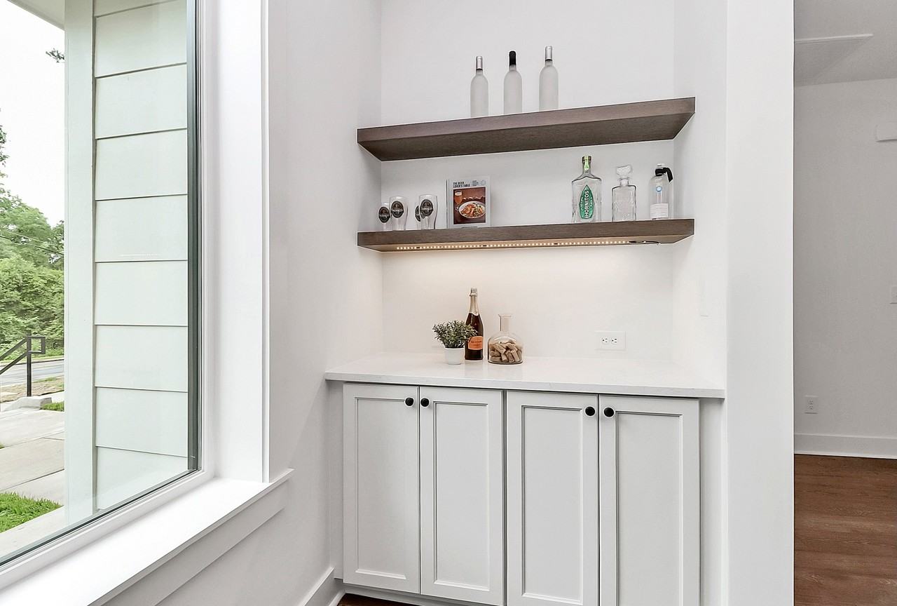 1748 Arnold Dr #1 - Photo 4 of 21