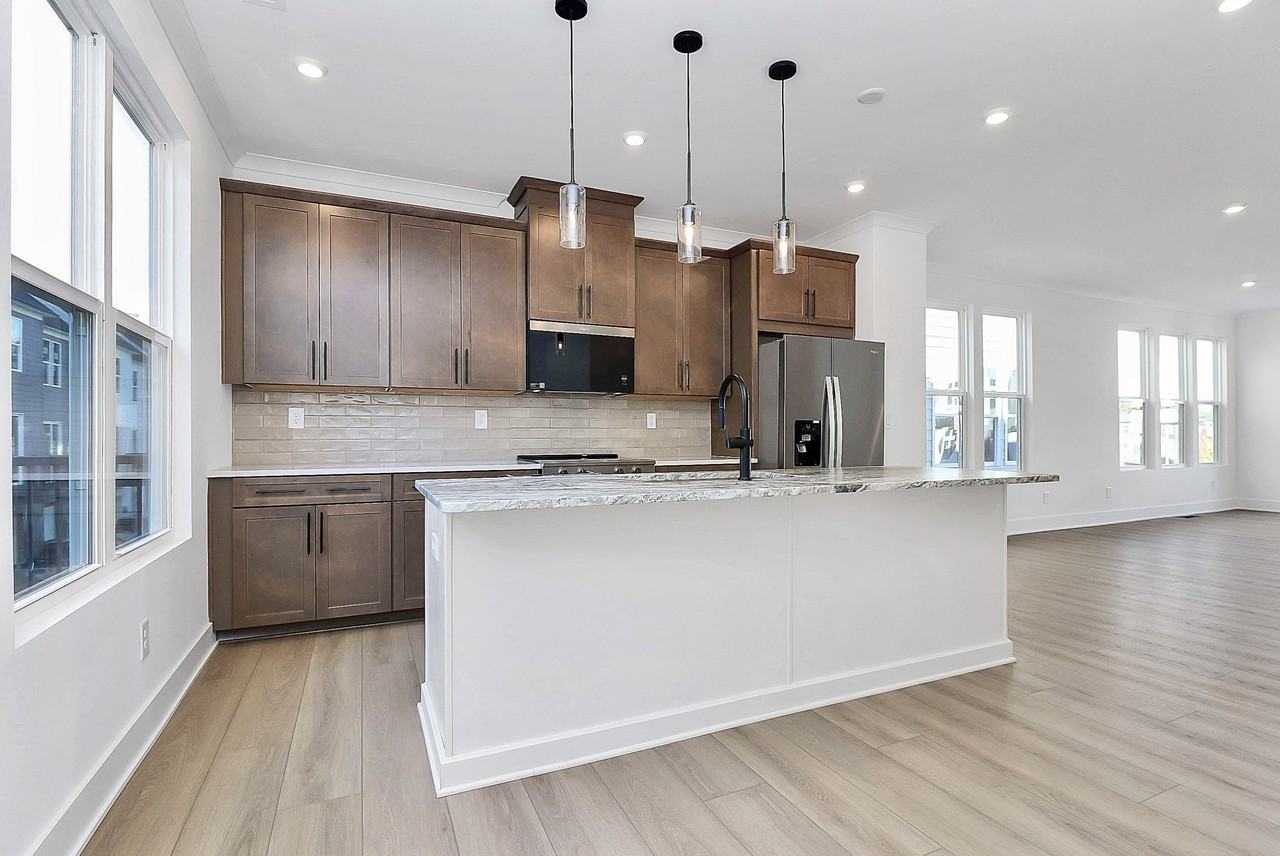 5027 Dutchess Dr #1 - Photo 7 of 25
