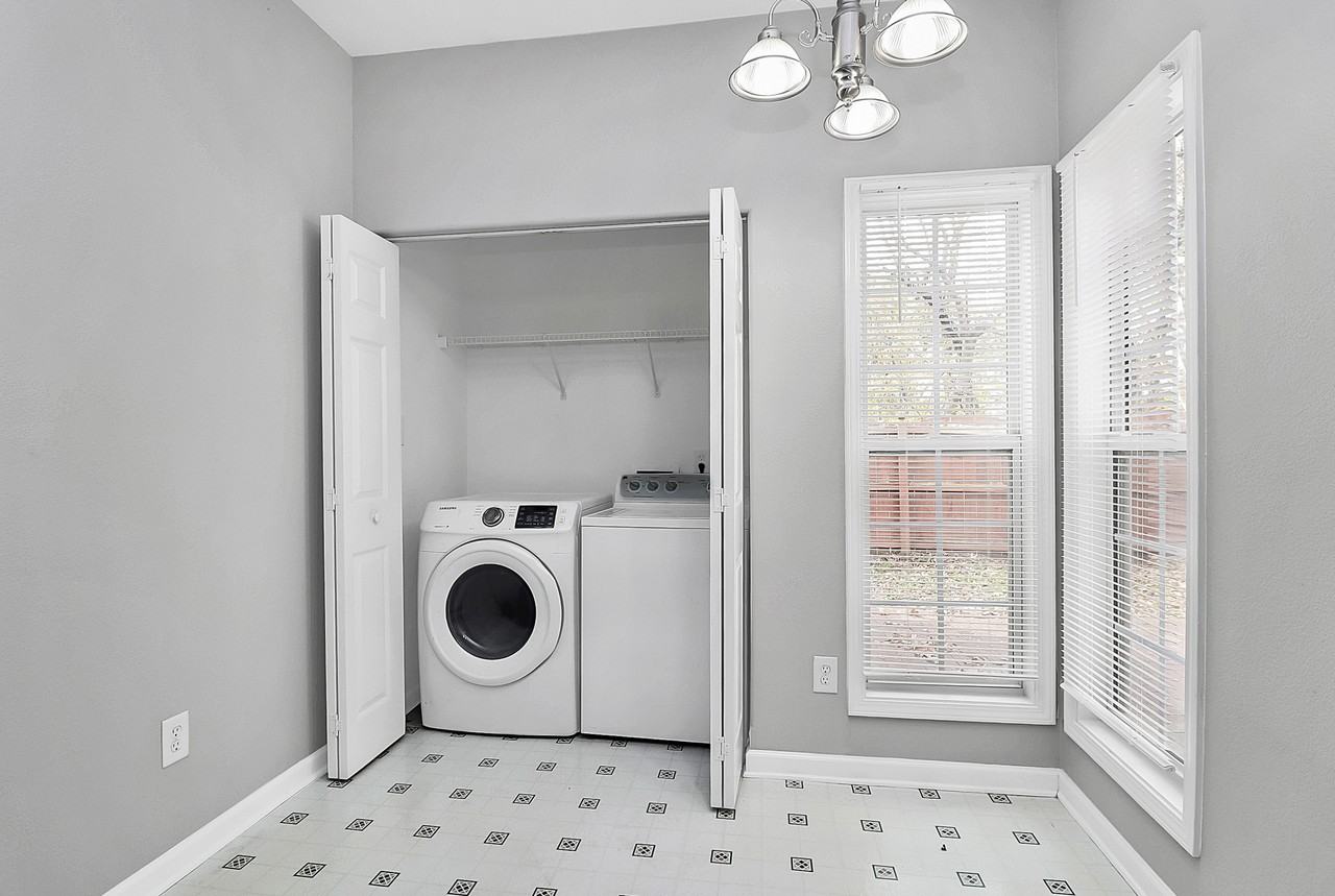 141 Ross Moore Ave #1 - Photo 5 of 20