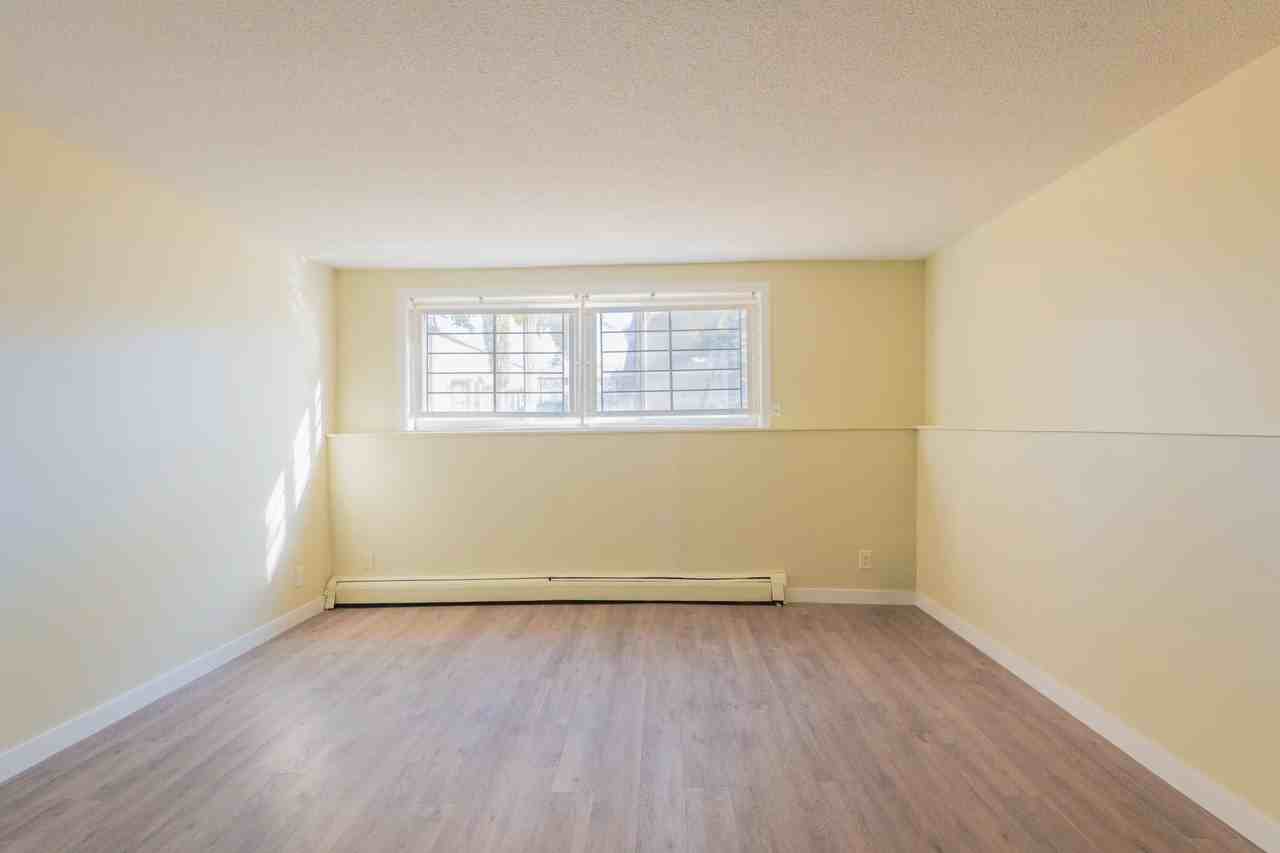 Shannon Villa - Photo 5 of 47