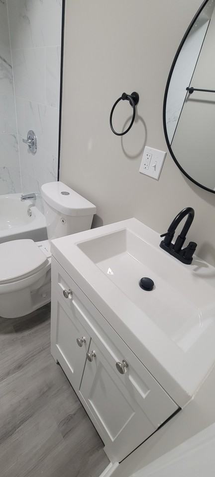 206 Washington St - Photo 4 of 14