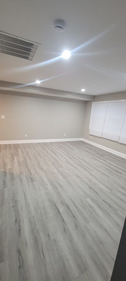 206 Washington St - Photo 7 of 14