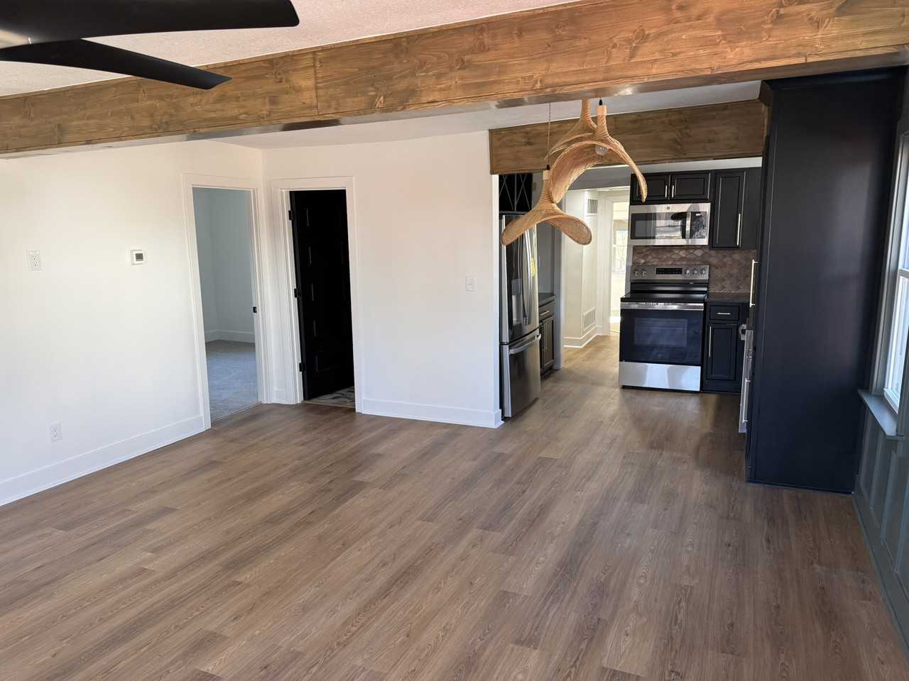 3746 N Garfield Ave #1 - Photo 3 of 18