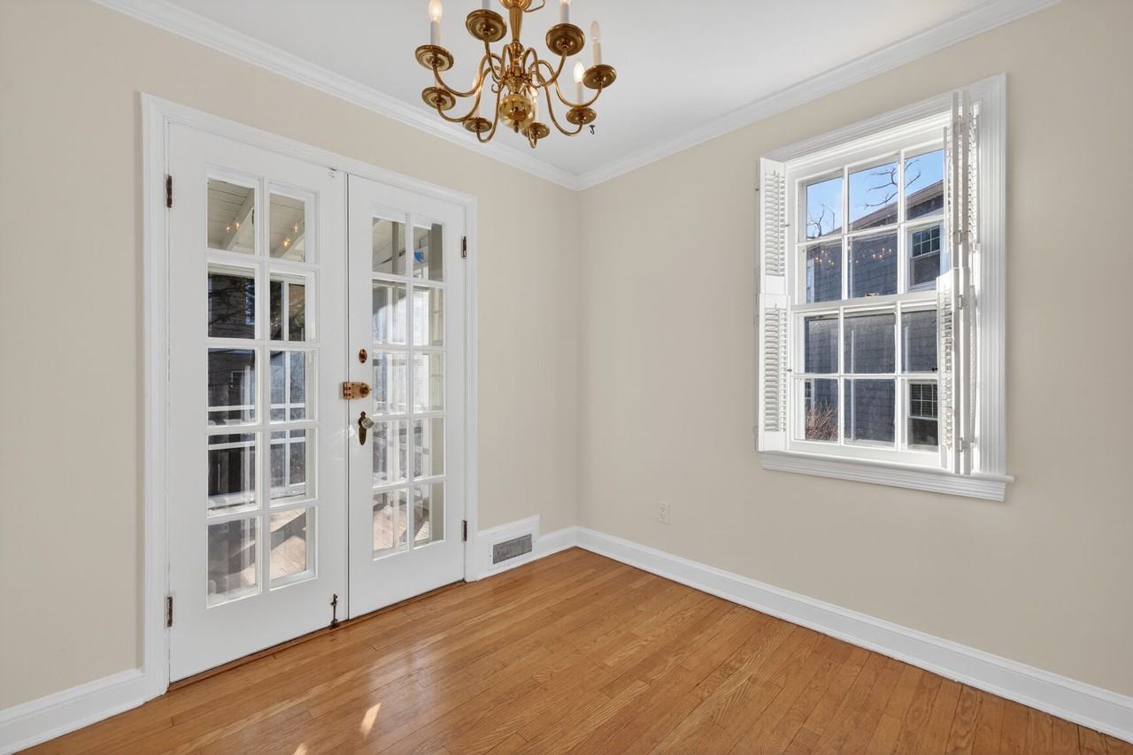 4556 S Chelsea Ln #1 - Photo 6 of 24