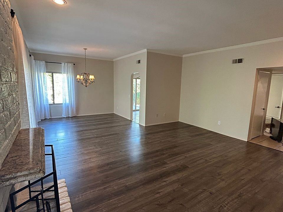 44249 Portofino Ct #SFR - Photo 3 of 28