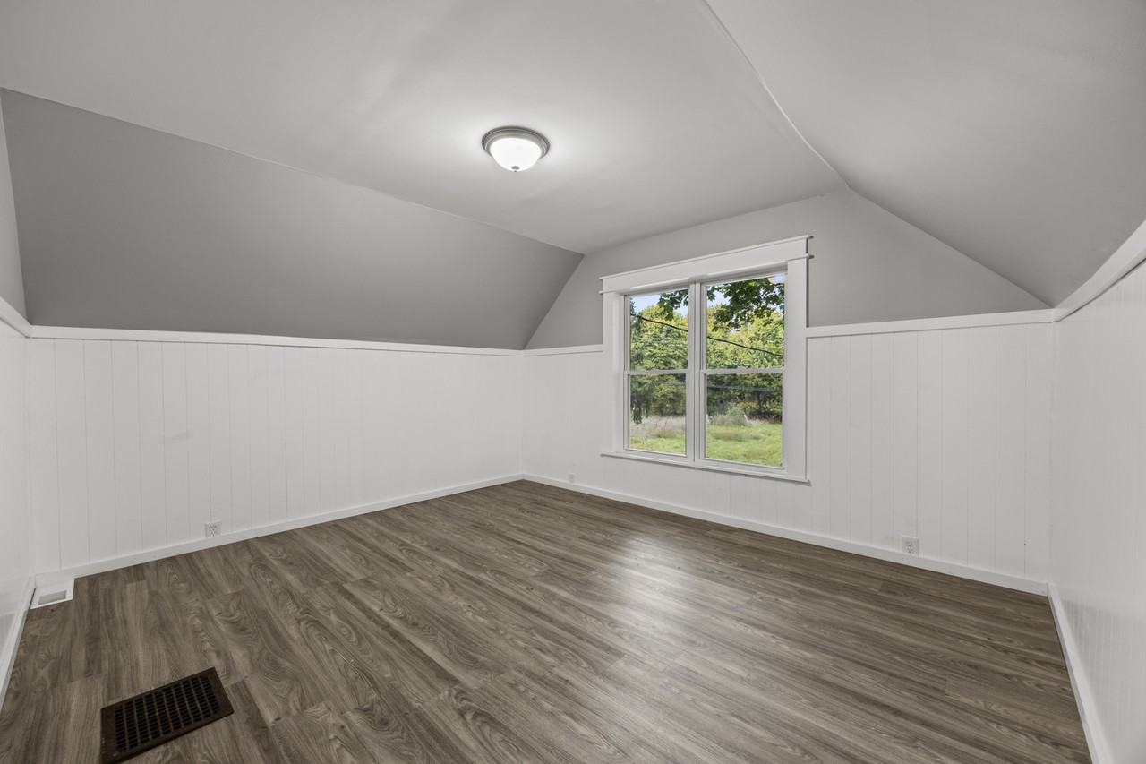 1361 North Avenue - 1 #1 - Photo 5 of 12