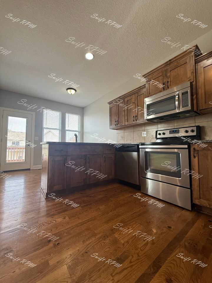 7532 McCoy Street- 3 - 1 #1 - Photo 6 of 24