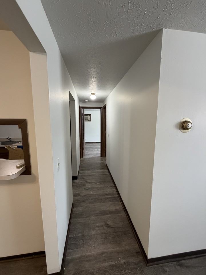 1877 Turner Blvd #D - Photo 3 of 8