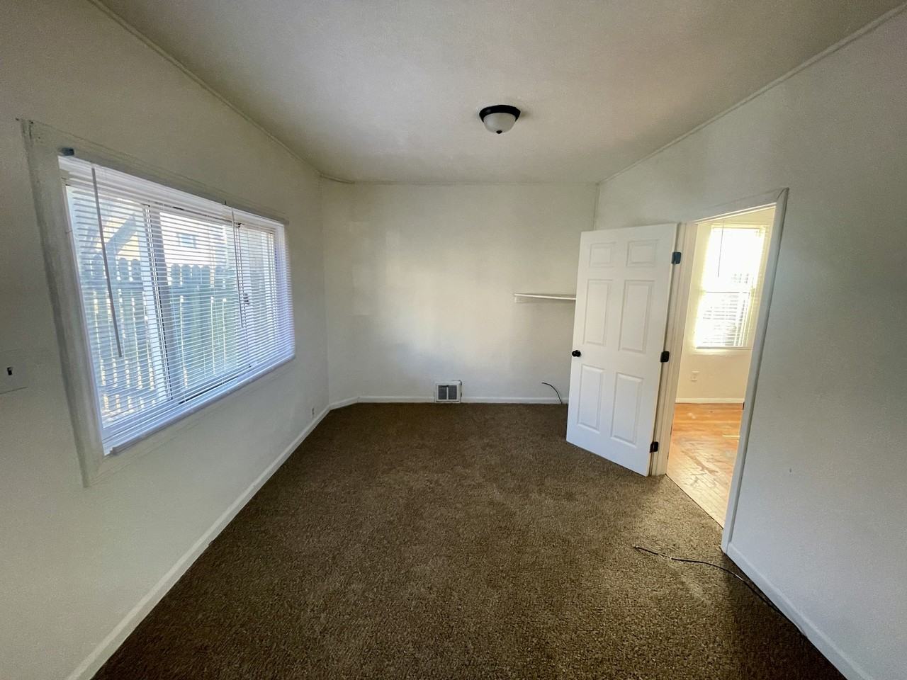 347 Midland Ave #1 - Photo 7 of 17