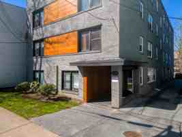 featured image of 1128 South Park St