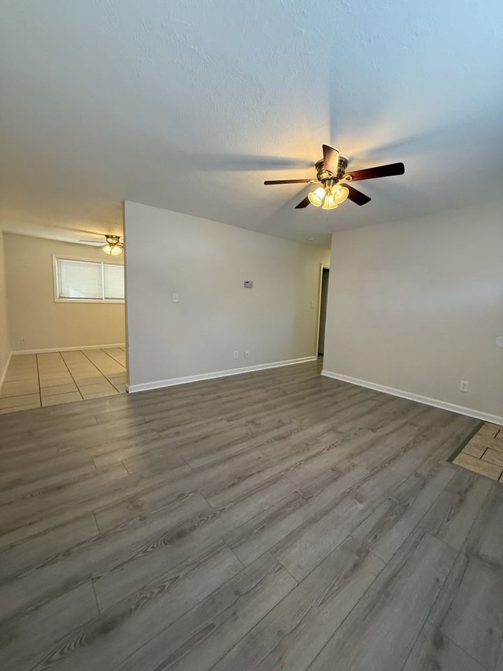 1242 Sanford Dr #1 - Photo 3 of 17