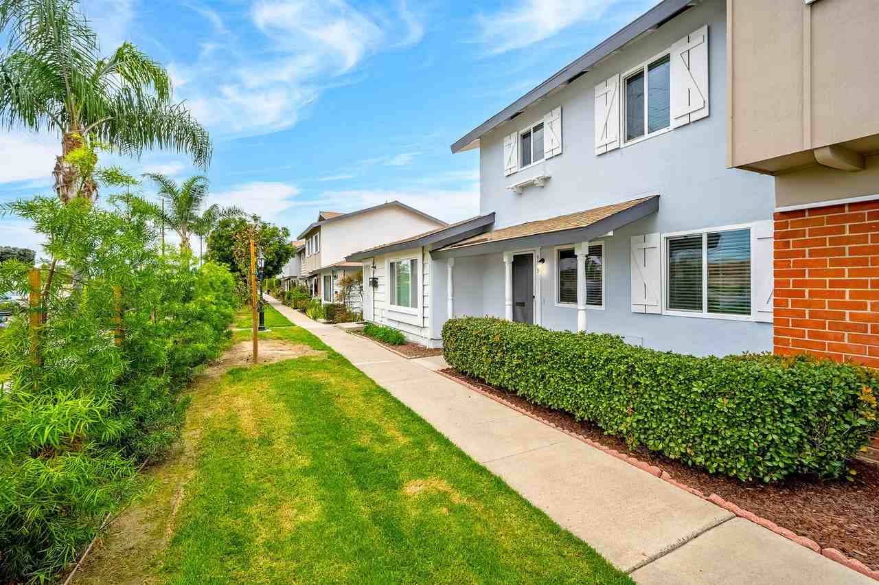 9615 Adams Ave #1 - Photo 3 of 39