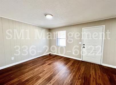 1708 Green Oaks Dr #D - Photo 5 of 6