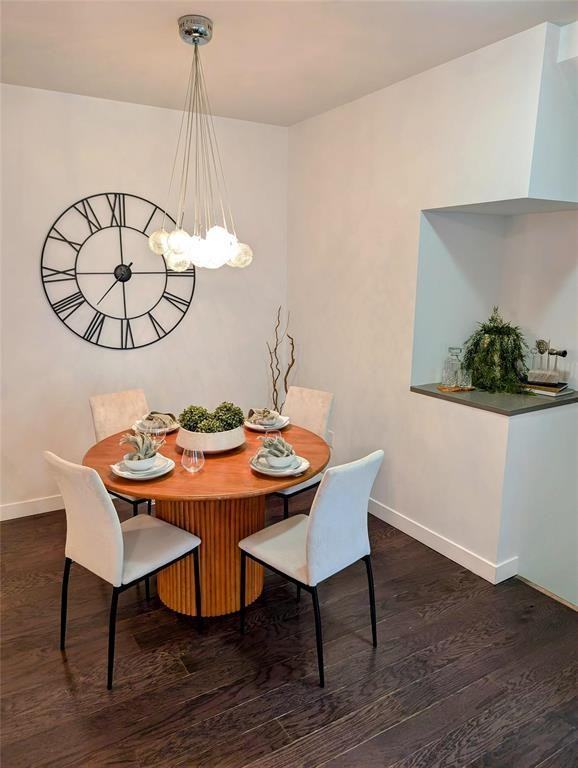 645 Kingsbury Ave #2 - Photo 5 of 11