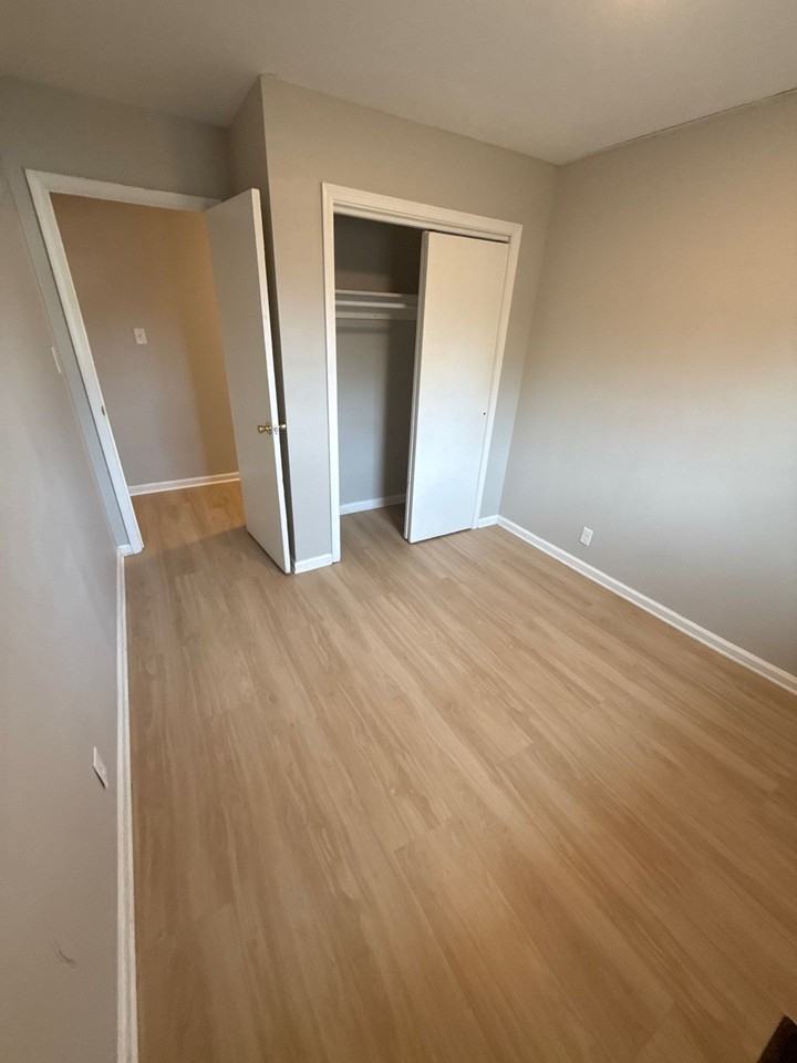 6209 E 12th St #1 - Photo 2 of 14