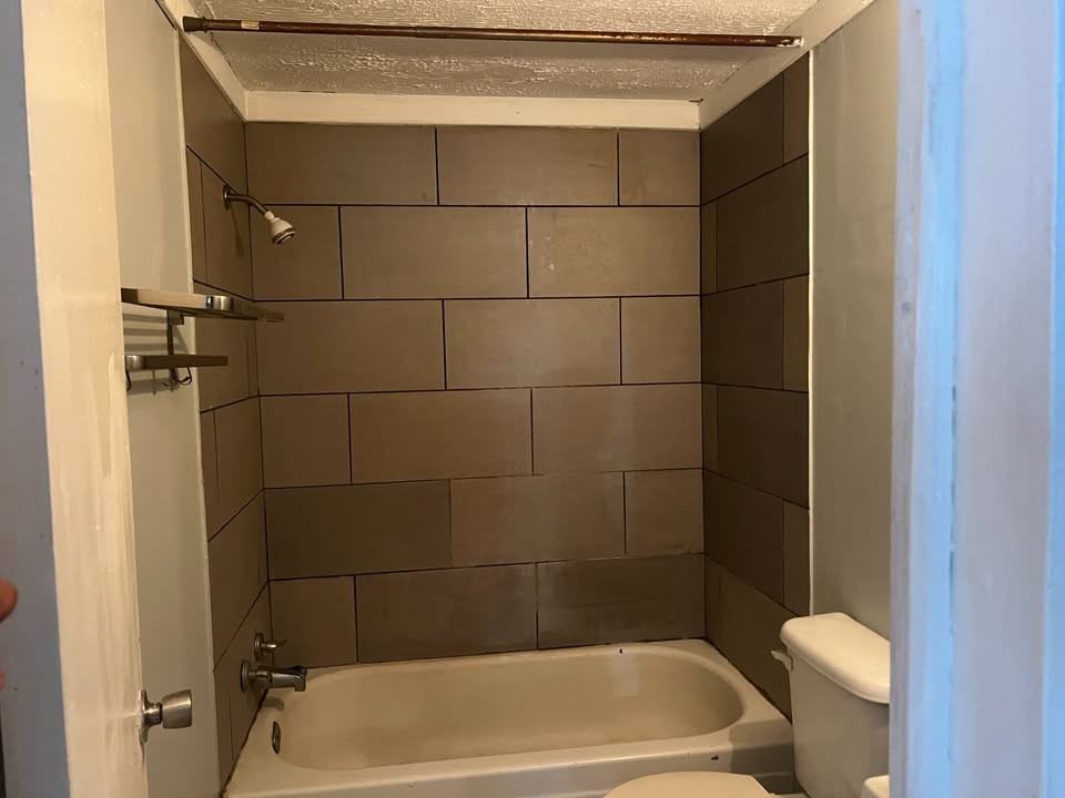 1302 Southern Avenue - 2Apt. B #2 - Photo 4 of 4