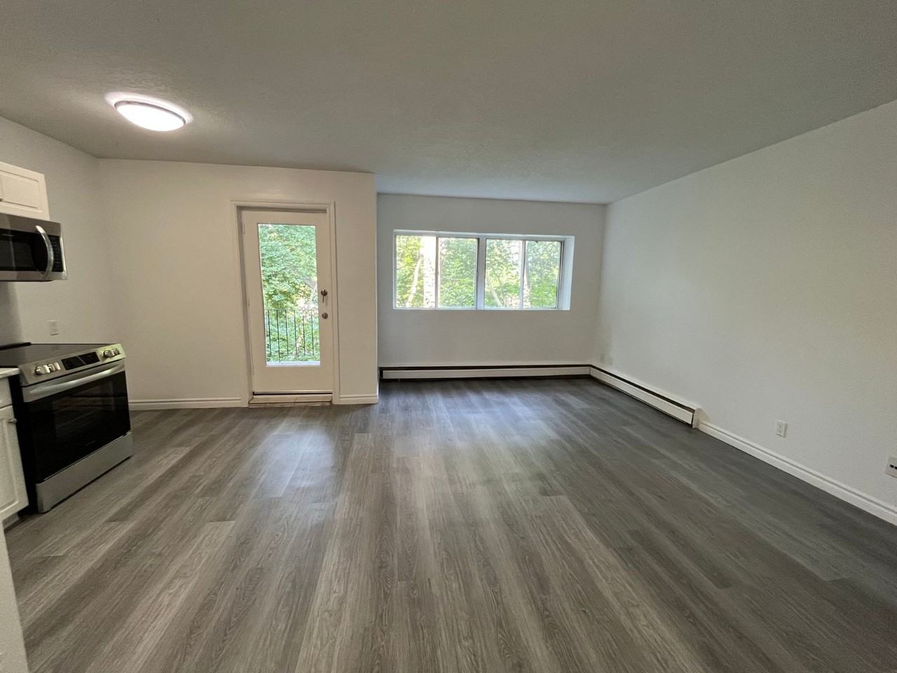 25 Orchard - Photo 2 of 6