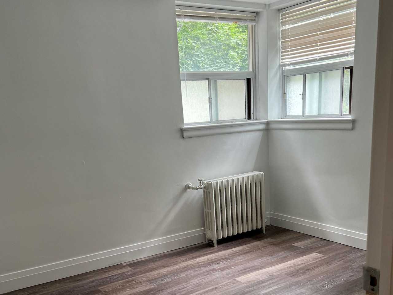 236 Gordon - Photo 4 of 4