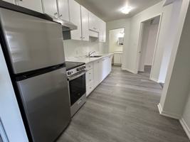 featured image of 1123 Queenston Rd