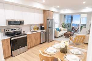 featured image of 1871 Albemarle St