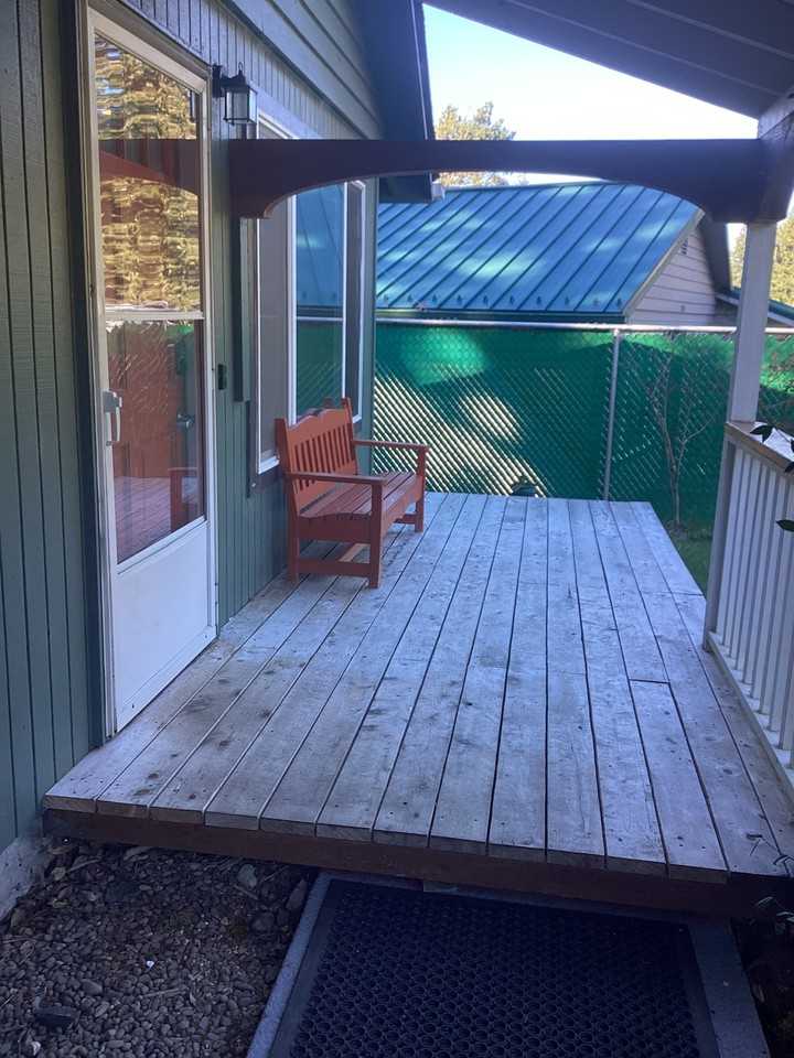 2011 Se Laurel St #1 - Photo 2 of 20