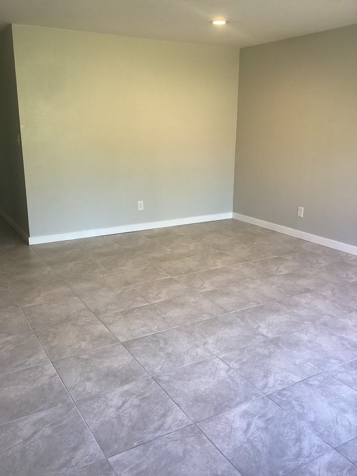 2011 Se Laurel St #1 - Photo 4 of 20