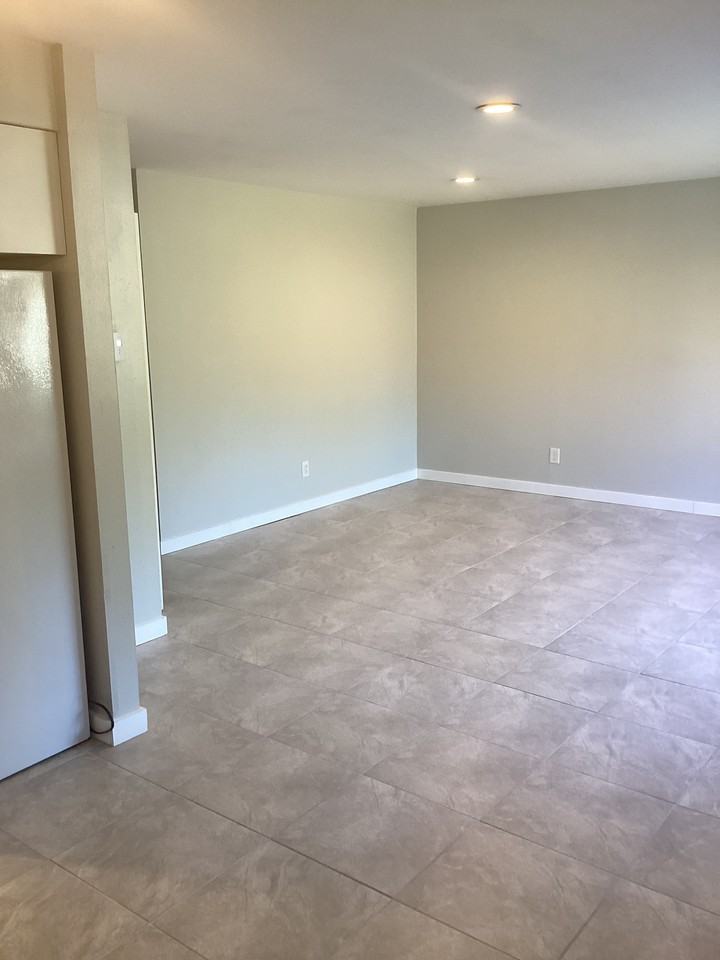 2011 Se Laurel St #1 - Photo 7 of 20