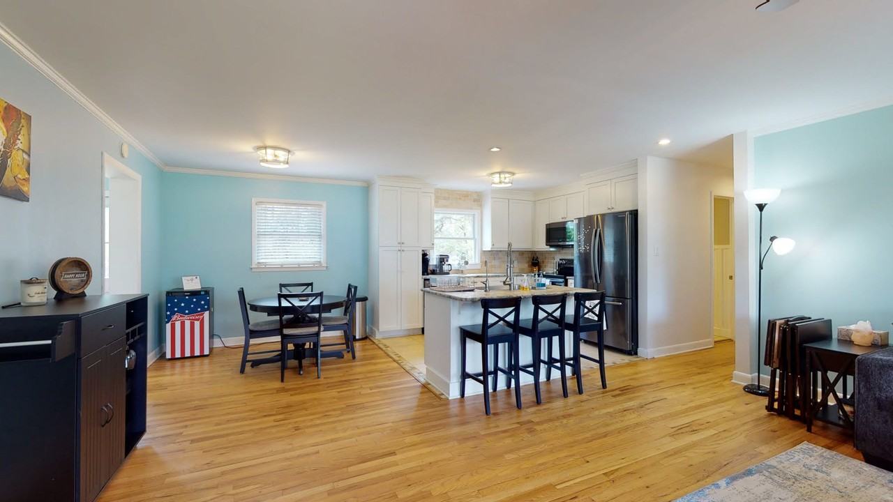 110 Pinecliff Dr #1 - Photo 7 of 35