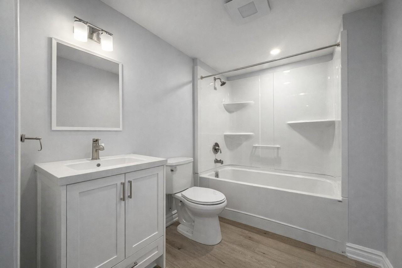 21 Colborne St Frnt - Photo 3 of 4