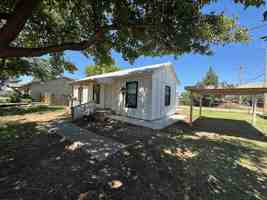 featured image of 2908 W 10th St #1