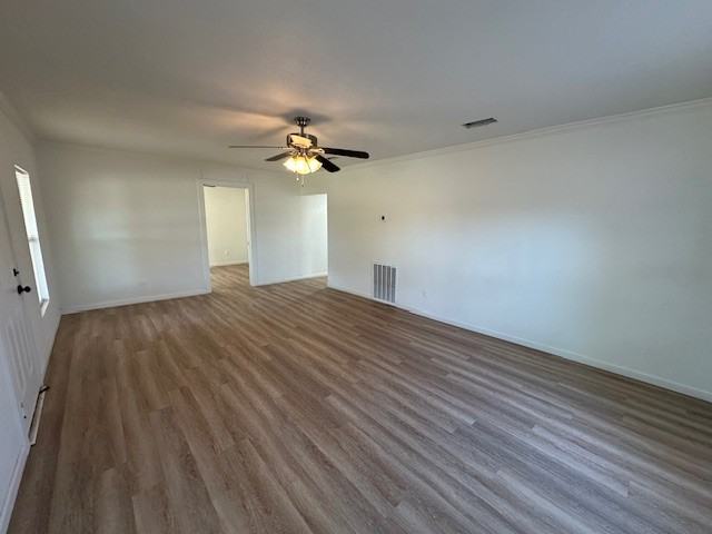 2908 W 10th St #1 - Photo 5 of 10