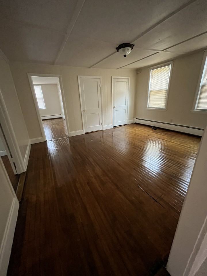 30 Maple St #1 - Photo 5 of 9