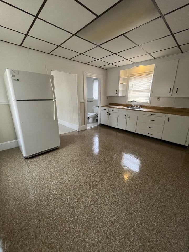 23 Maple St #2 - Photo 3 of 8