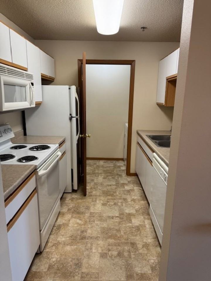 LYNCREST LLP - Photo 7 of 11