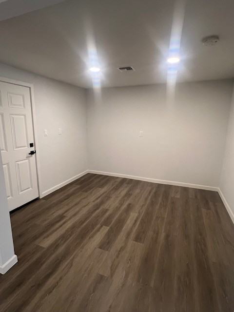 1808 N 66th Ave #1 - Photo 4 of 9