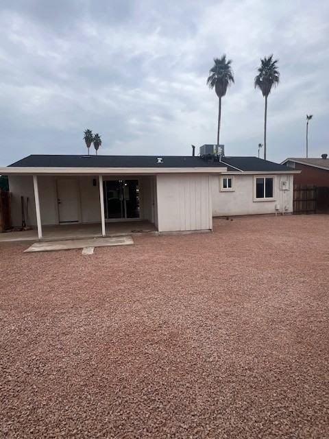 1808 N 66th Ave #1 - Photo 5 of 9