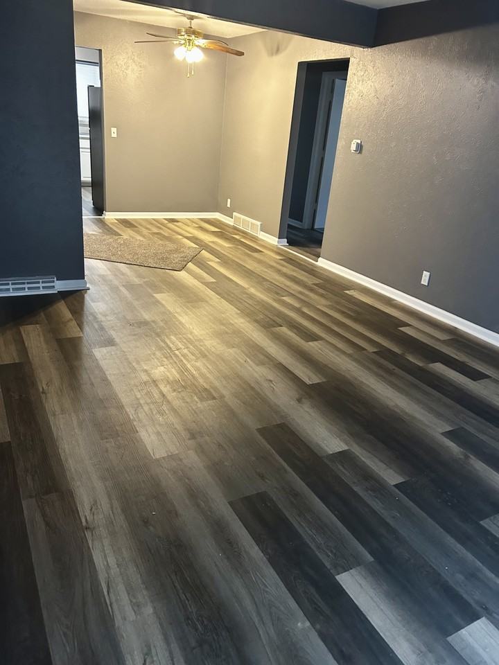 5560 Cresthaven Ln #A - Photo 7 of 13