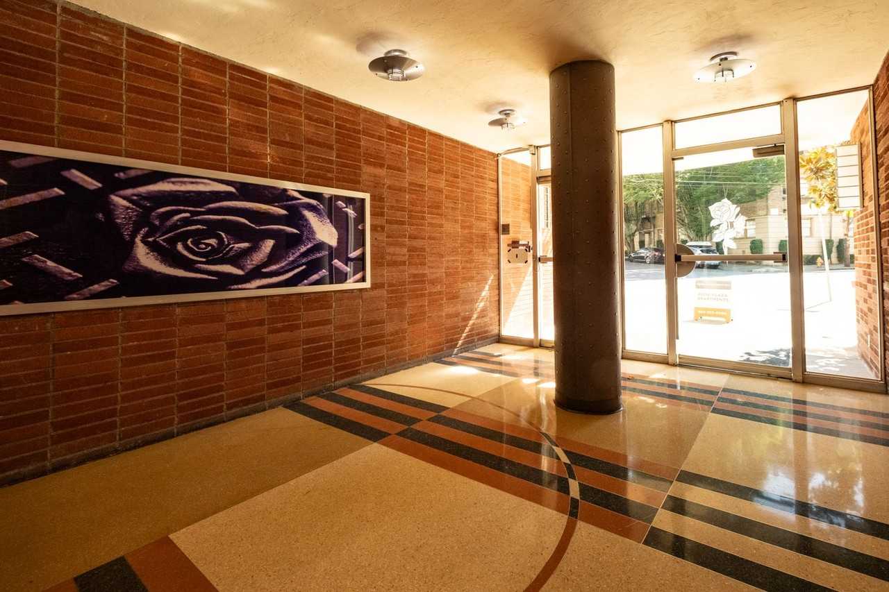 ROSE PLAZA APARTMENTS (RISI01) - Photo 5 of 50