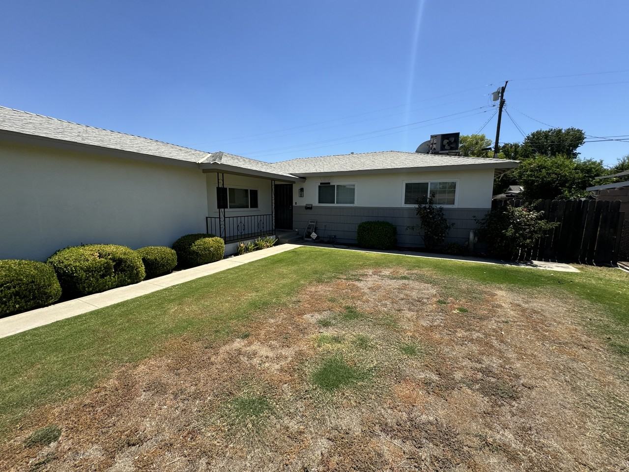 2209 Carol Pl #1 - Photo 3 of 12