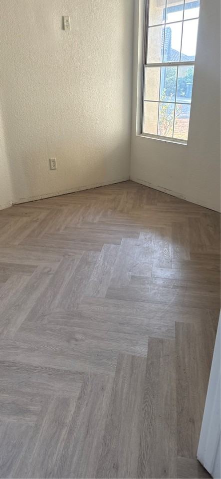 7206 Ravenhill St #1 - Photo 5 of 6