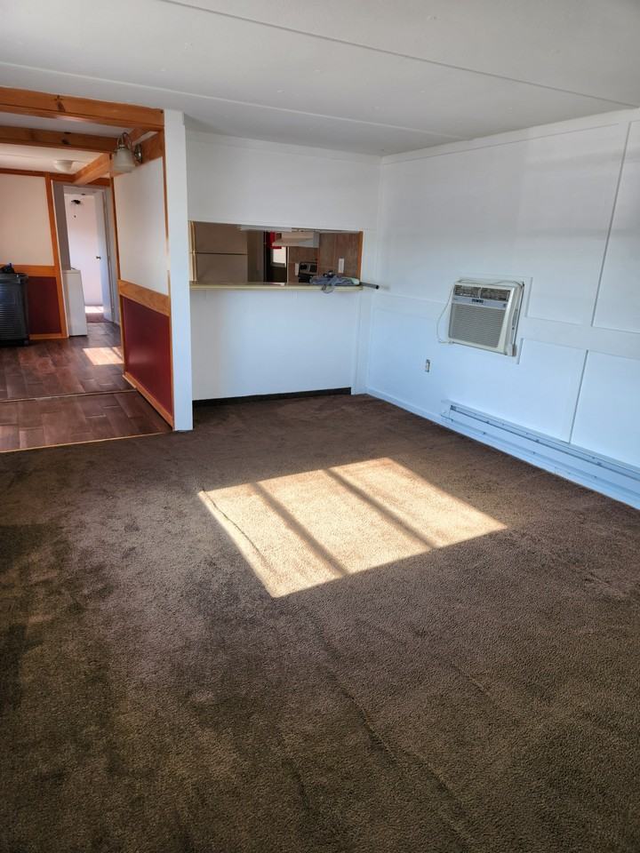 19 Wilbur Ct #1 - Photo 2 of 7