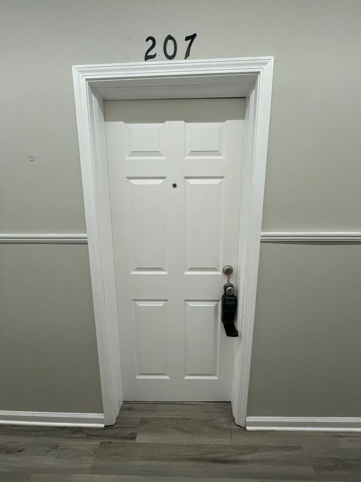 303 Flats - Photo 7 of 50