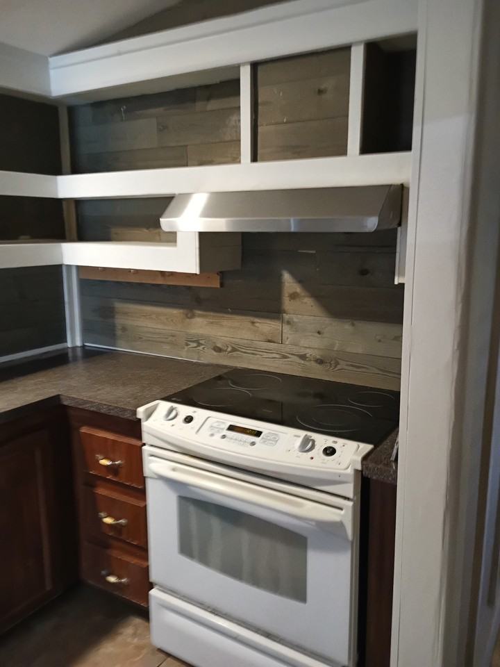 182 Coleman Cir - Photo 2 of 12